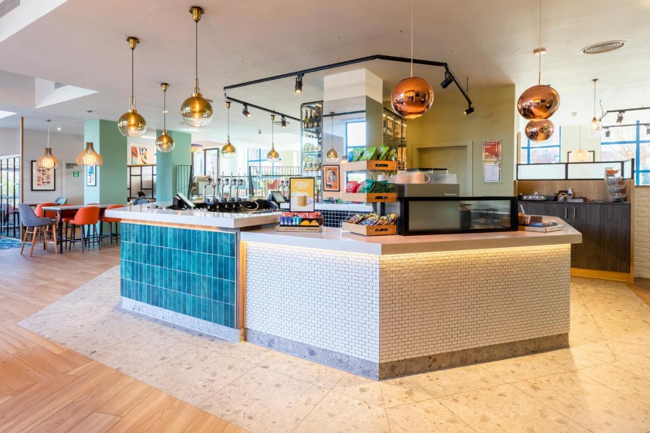 Hotel London Sutton By Ihg 4*