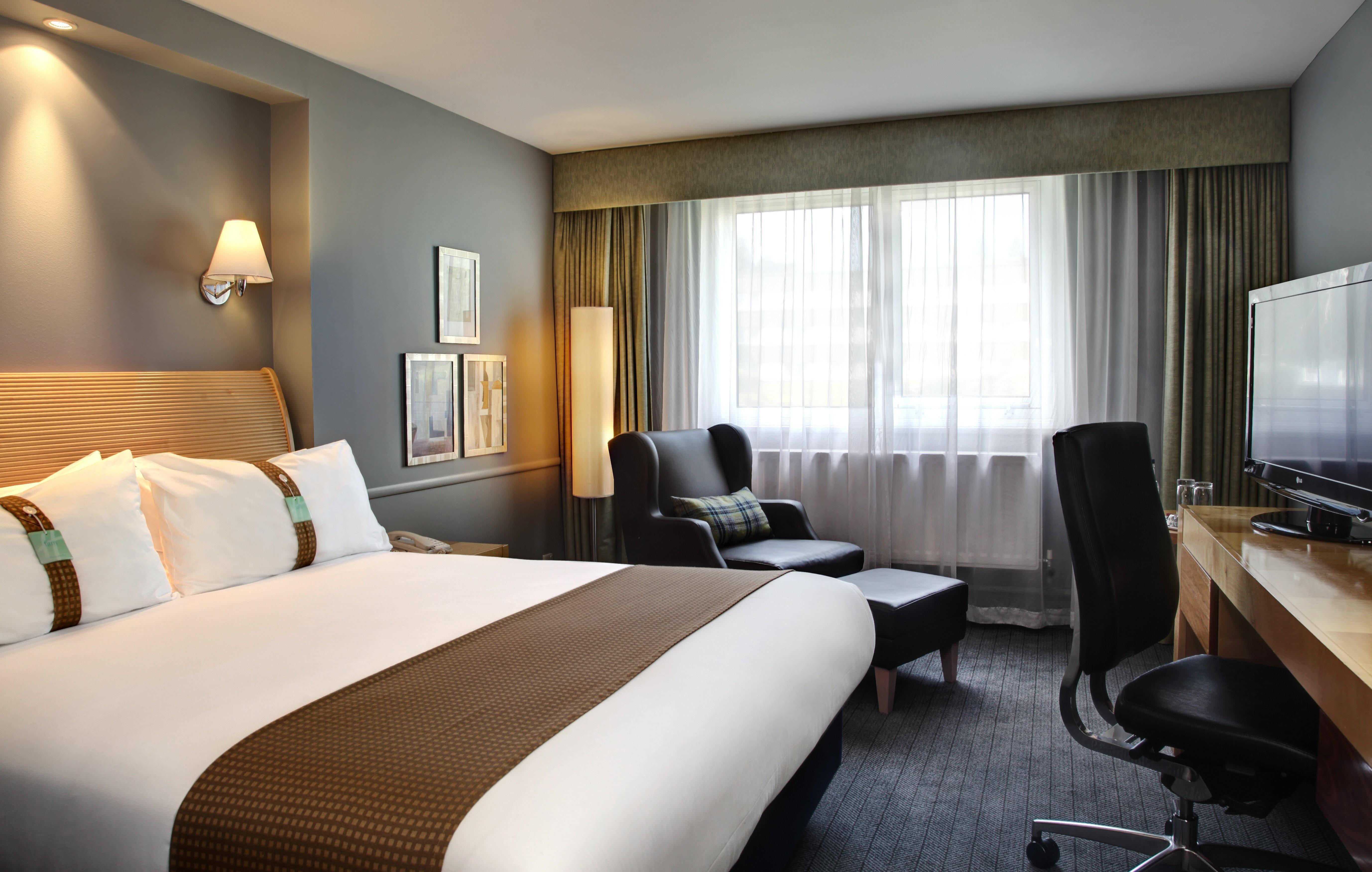 Hotel London Sutton By Ihg 4*